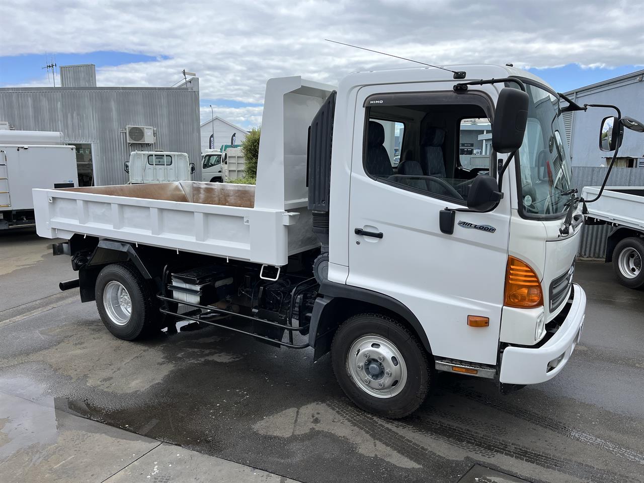 2012 Hino Ranger