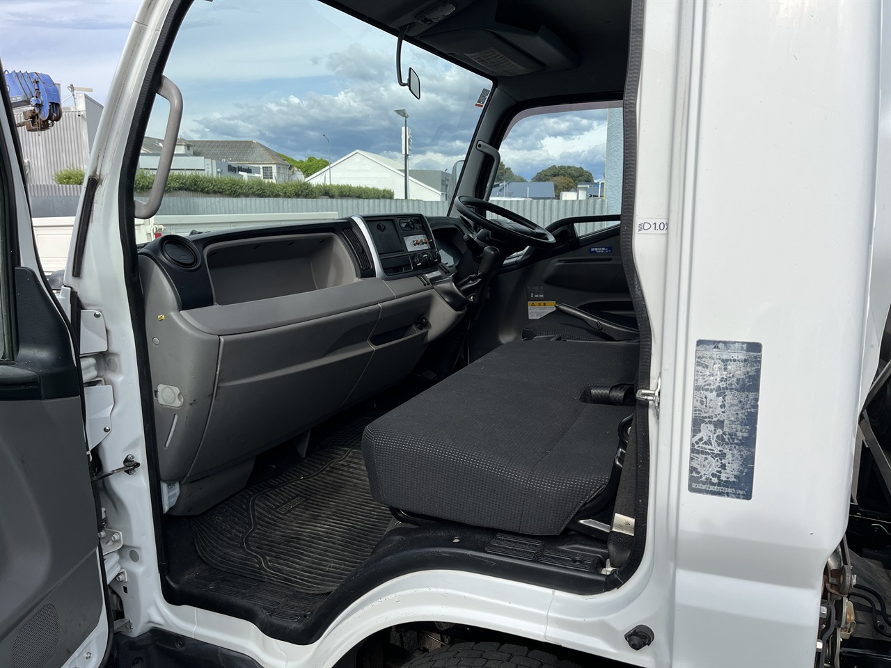 2016 FUSO Canter