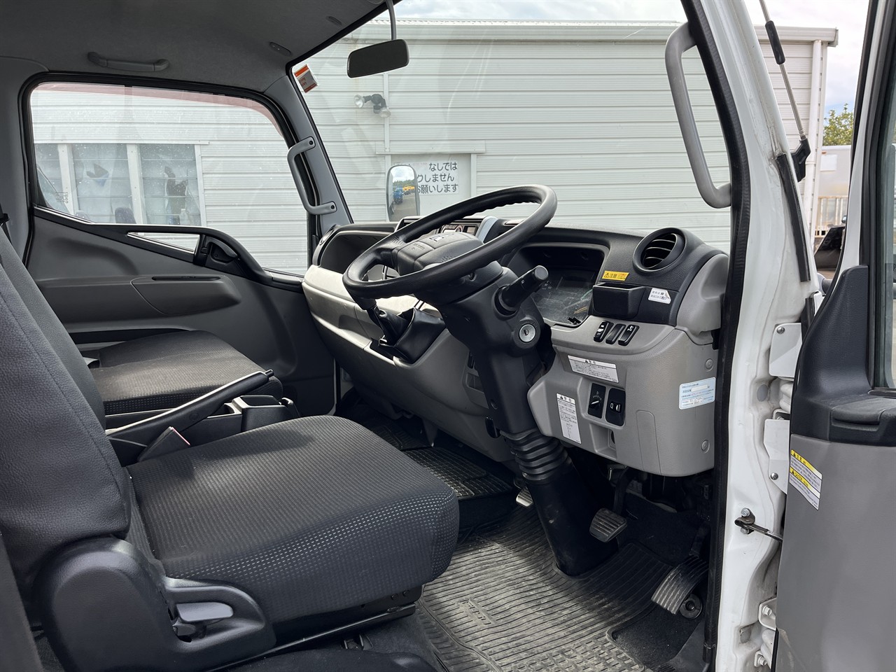 2016 FUSO Canter