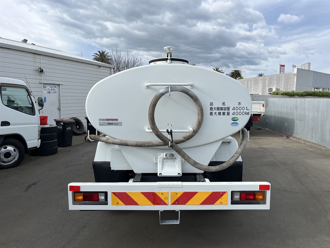 2016 FUSO Canter