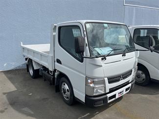 2012 Mitsubishi Canter - Thumbnail