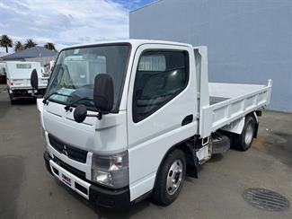 2012 Mitsubishi Canter - Thumbnail