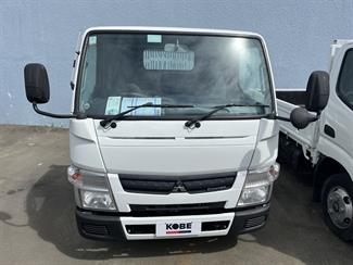 2012 Mitsubishi Canter - Thumbnail