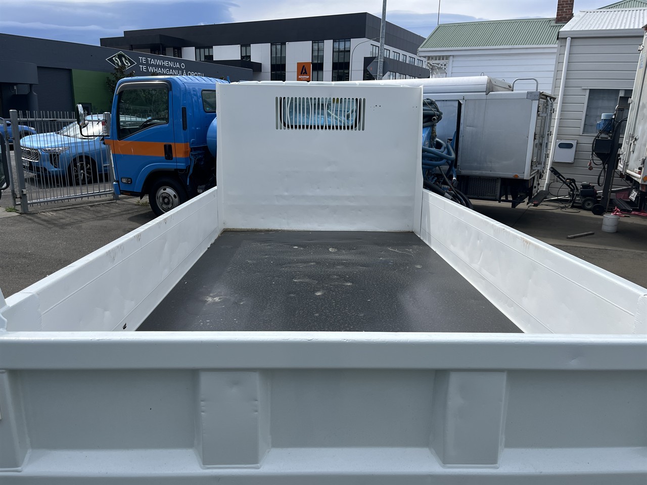 2012 Mitsubishi Canter