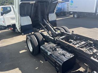 2012 Hino Dutro - Thumbnail