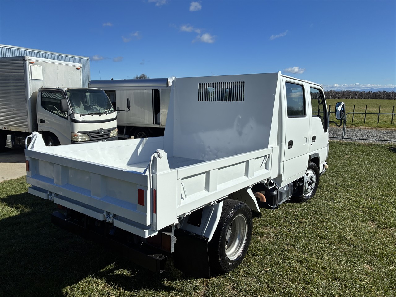 2014 Isuzu ELF
