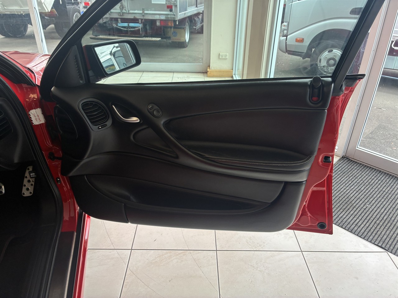 2005 Holden Commodore