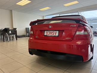 2005 Holden Commodore - Thumbnail