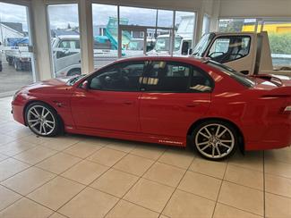 2005 Holden Commodore - Thumbnail