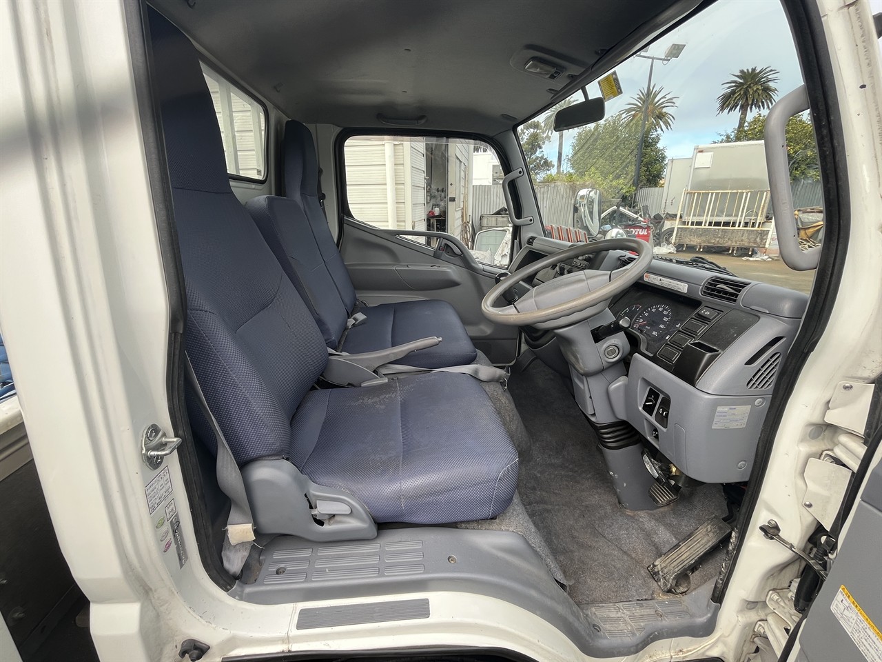 2008 Mitsubishi Canter