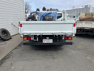2008 Mitsubishi Canter - Thumbnail