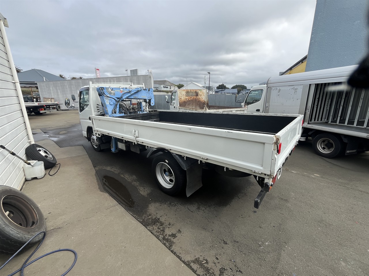 2008 Mitsubishi Canter