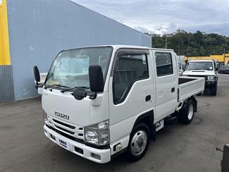 2018 Isuzu ELF - Thumbnail