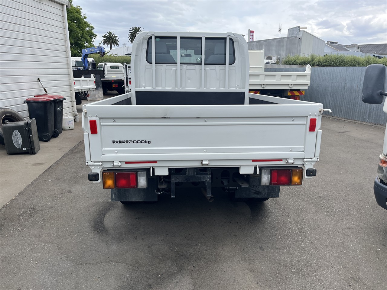 2018 Isuzu ELF