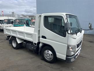 2012 Mitsubishi Canter - Thumbnail