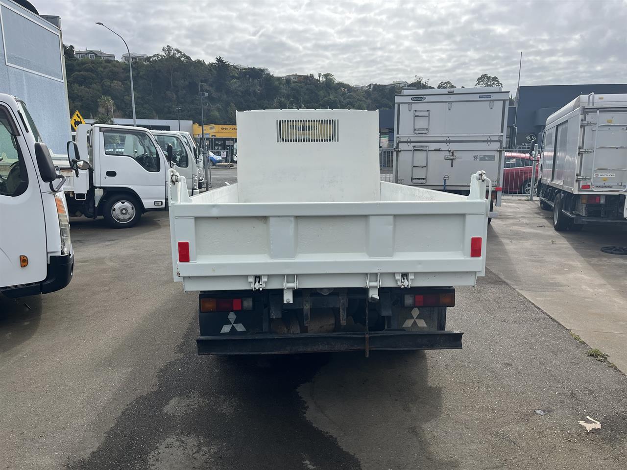 2012 Mitsubishi Canter