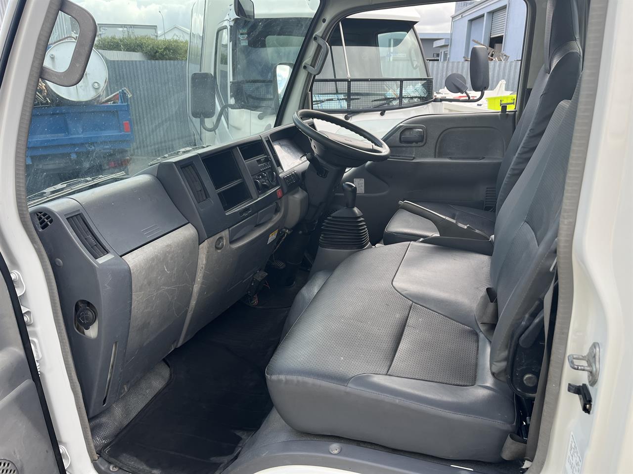 2007 Isuzu ELF