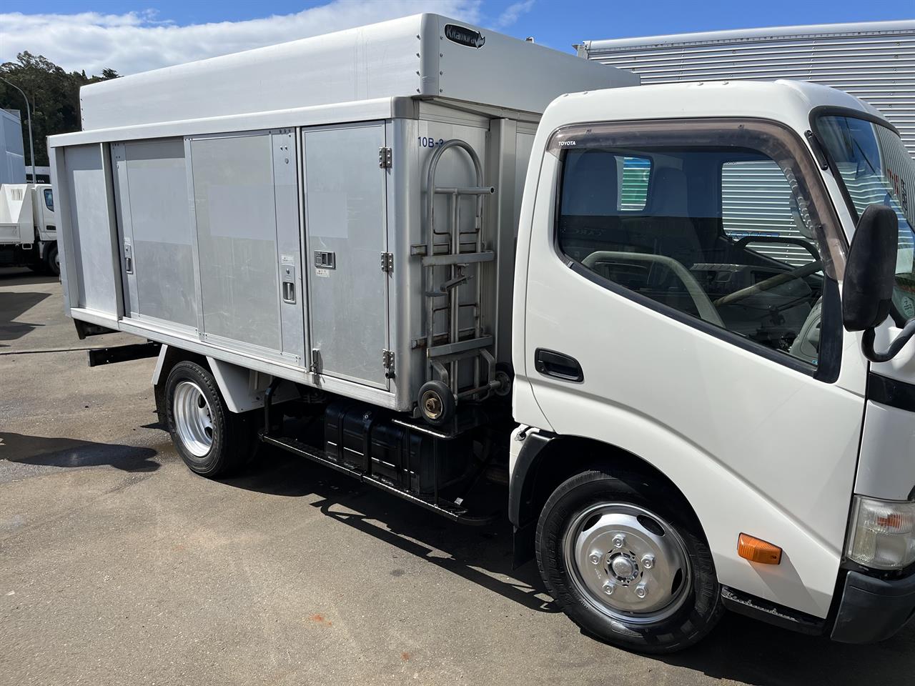 2010 Toyota Dyna