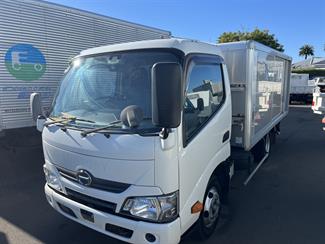 2018 Hino Dutro - Thumbnail