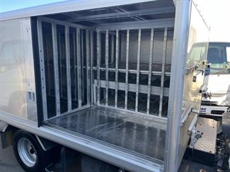 2018 Hino Dutro - Thumbnail