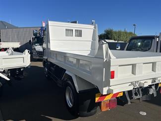 2014 Hino Ranger - Thumbnail