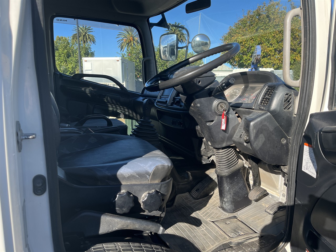 2014 Hino Ranger