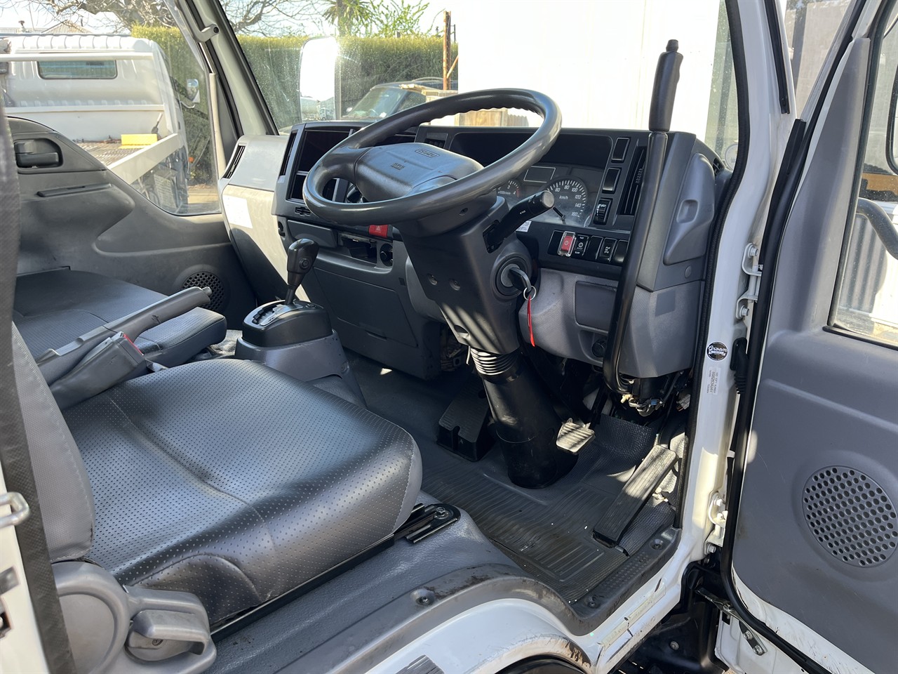 2013 Isuzu ELF