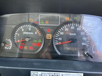 2013 Isuzu ELF - Thumbnail