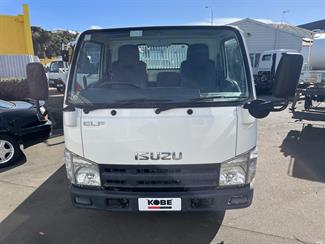 2013 Isuzu ELF - Thumbnail