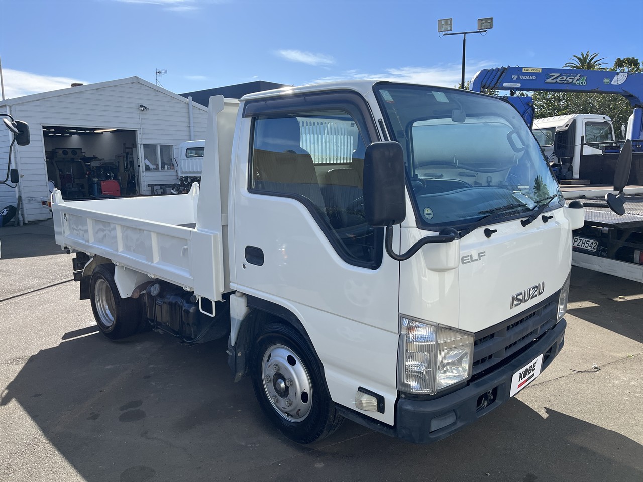 2013 Isuzu ELF