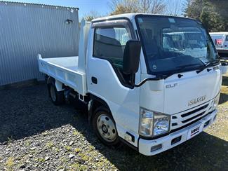 2020 Isuzu ELF - Thumbnail