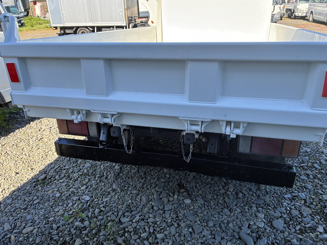 2020 Isuzu ELF