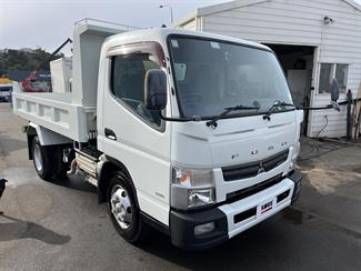 2016 Mitsubishi Canter - Thumbnail