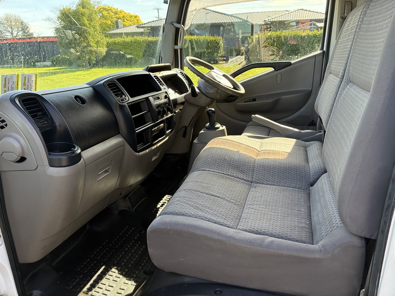 2007 Nissan Atlas