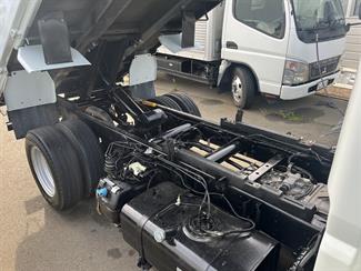 2017 Mitsubishi (Fuso) Canter - Thumbnail