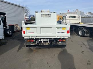 2017 Mitsubishi (Fuso) Canter - Thumbnail
