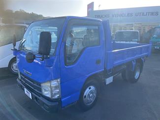 2007 Isuzu ELF - Thumbnail