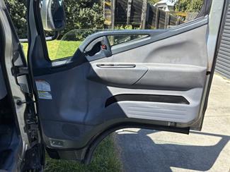 2012 Mitsubishi Canter - Thumbnail