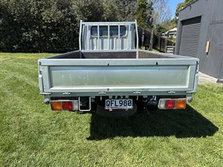 2012 Mitsubishi Canter - Thumbnail