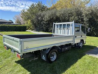 2012 Mitsubishi Canter - Thumbnail