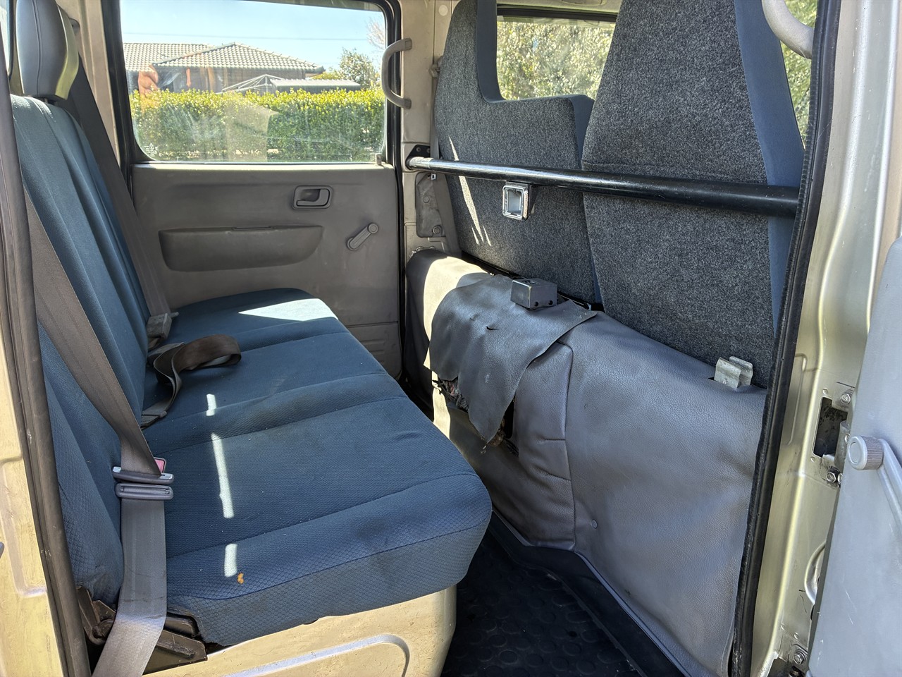 2012 Mitsubishi Canter