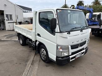 2013 Mitsubishi Canter - Thumbnail