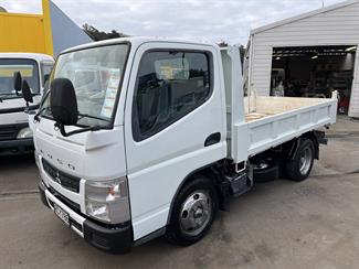 2013 Mitsubishi Canter - Thumbnail
