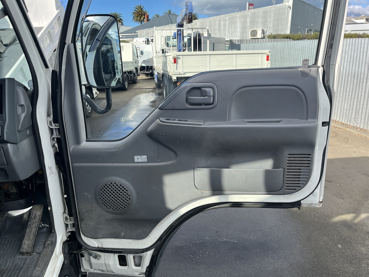 2019 Isuzu ELF