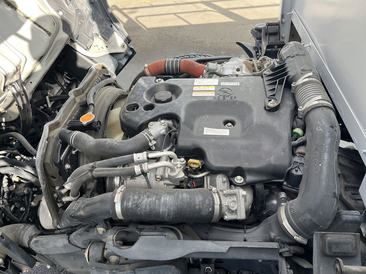 2019 Isuzu ELF