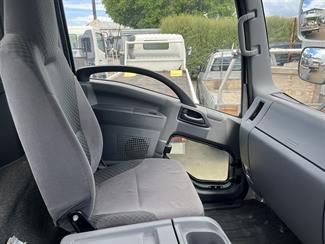 2013 Isuzu Forward - Thumbnail