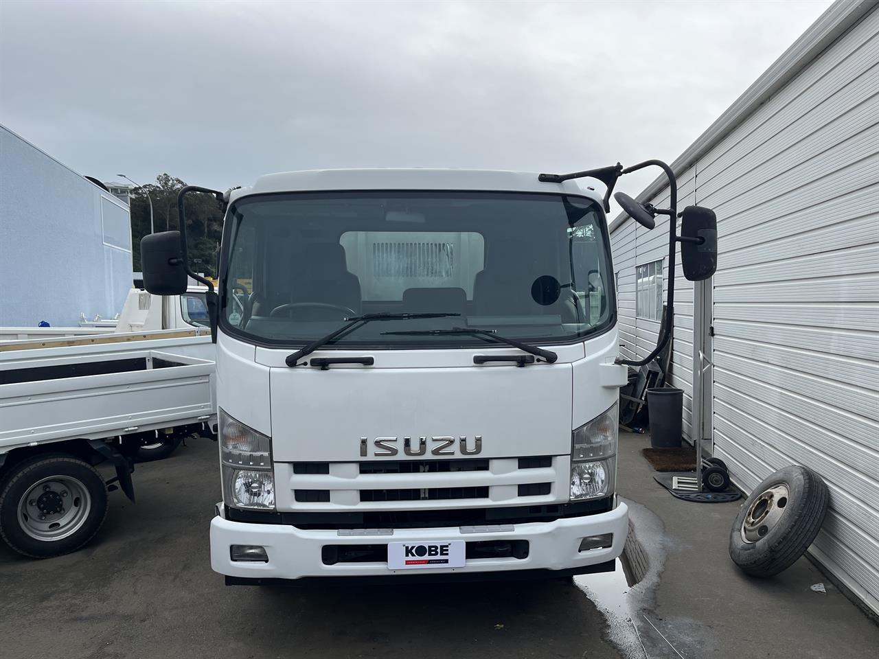 2013 Isuzu Forward